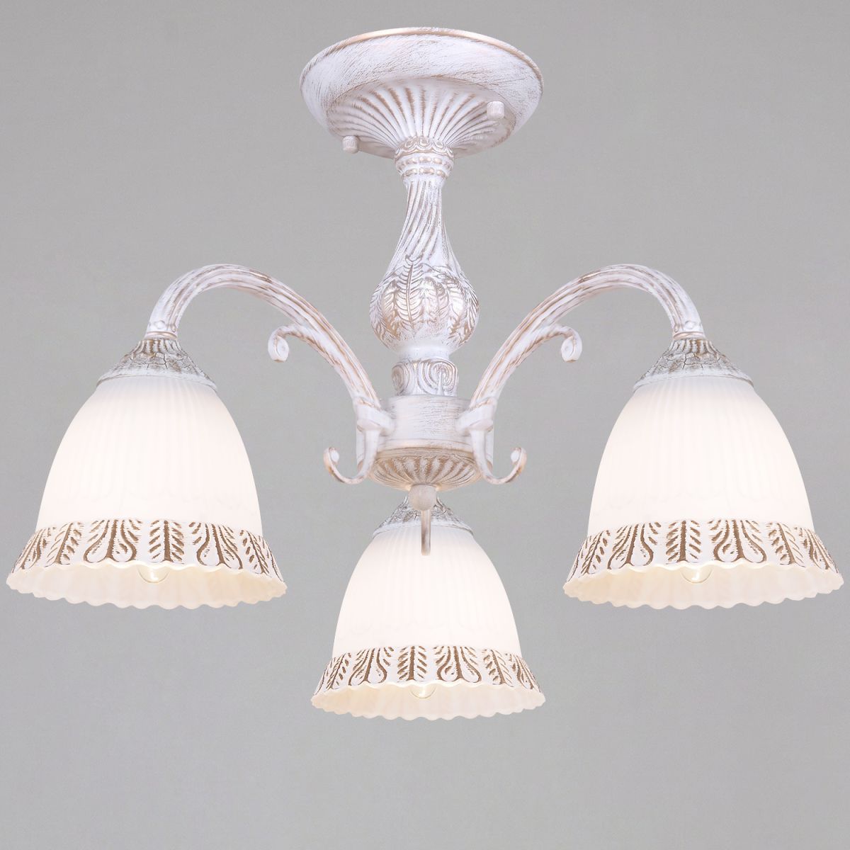 Потолочная люстра Reluce 00118-0.3-03