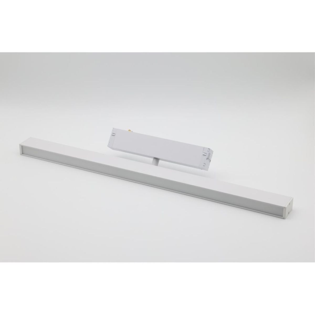 Трековый магнитный светильник на потолок Aployt Magnetic track 220 APL.0203.11.27