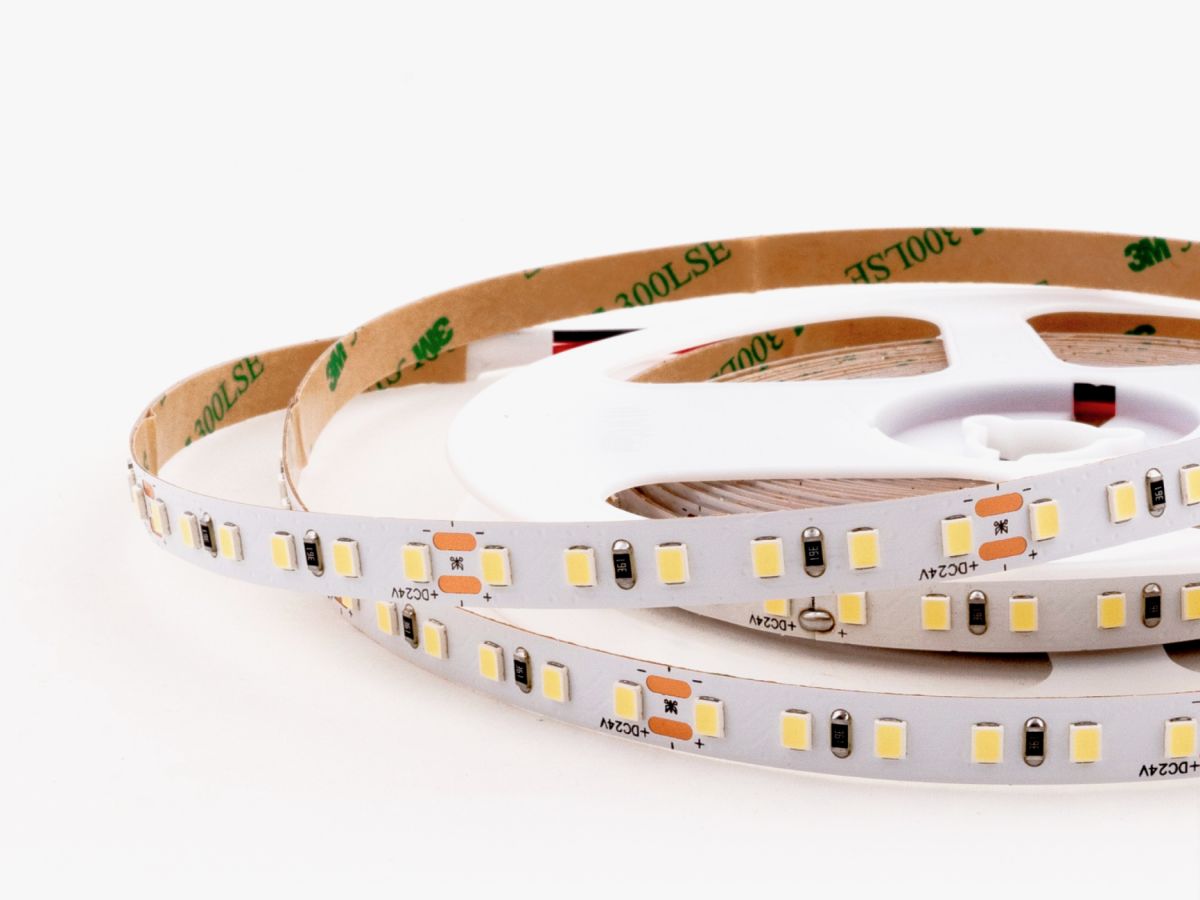 Светодиодная лента LEDS POWER 2835 120/м (5Вт/м) 24В холодная 005867