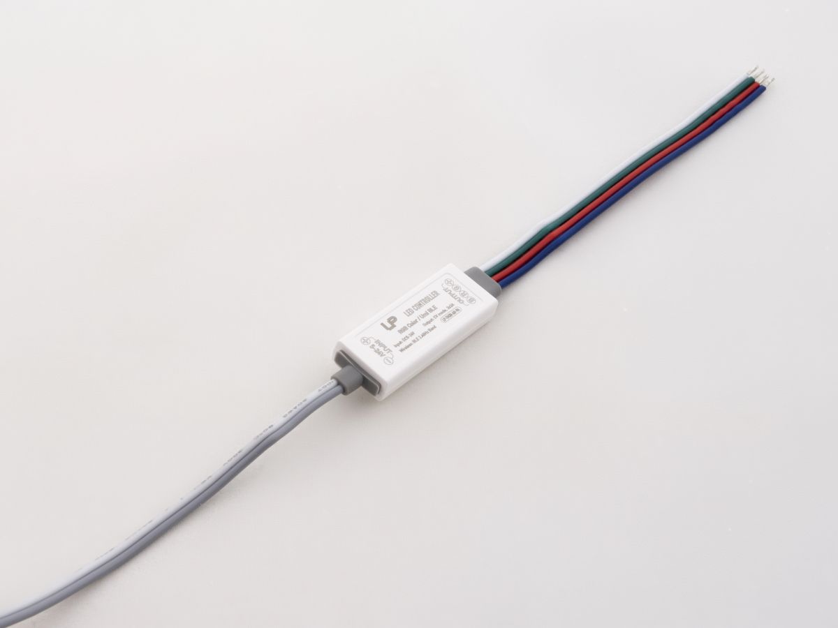 Контроллер LEDS POWER RGB TM30-H+App Umi Mesh 9A 005386