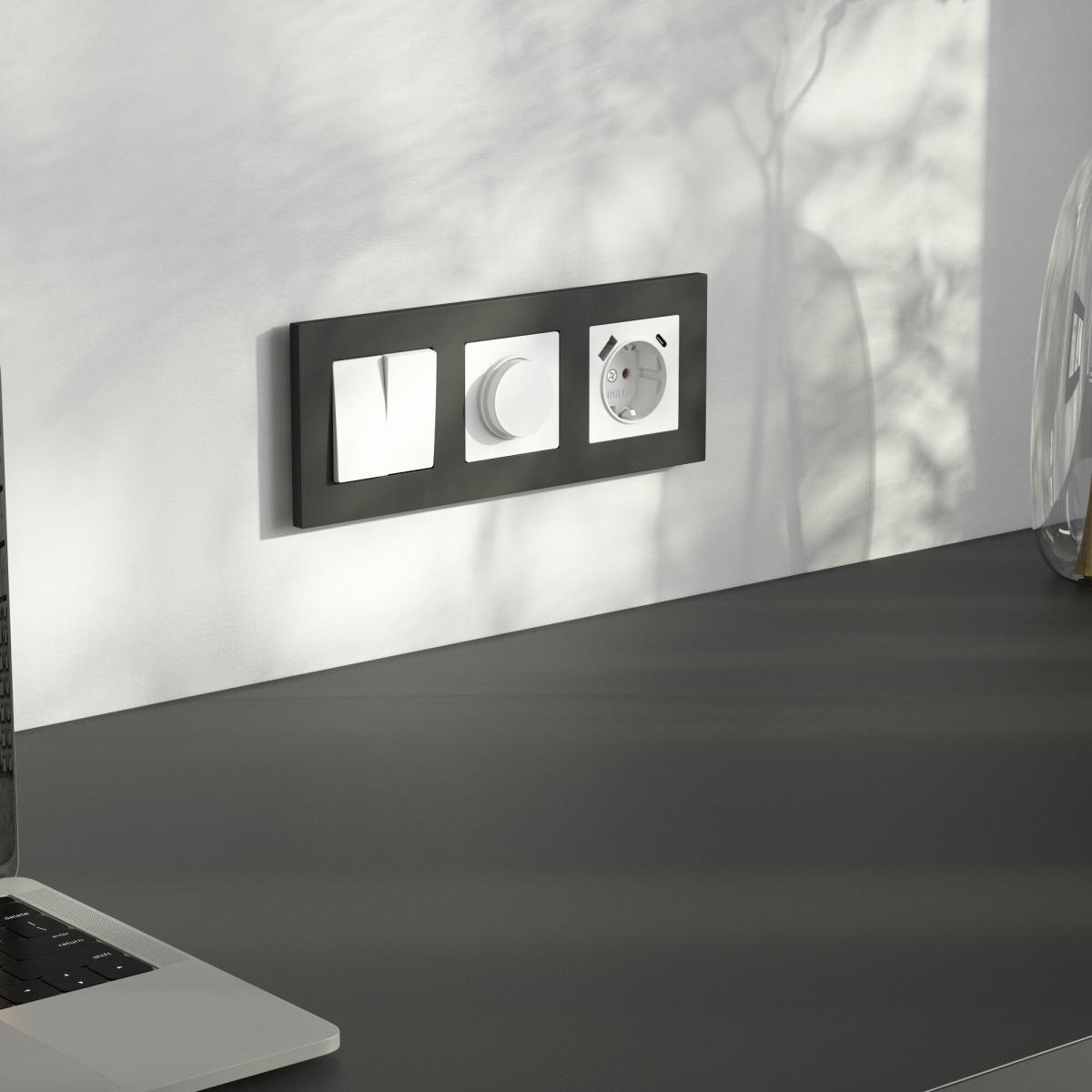Розетка с/з со шторками и USB тип A+C Werkel W1171761 4690389213267 a069613