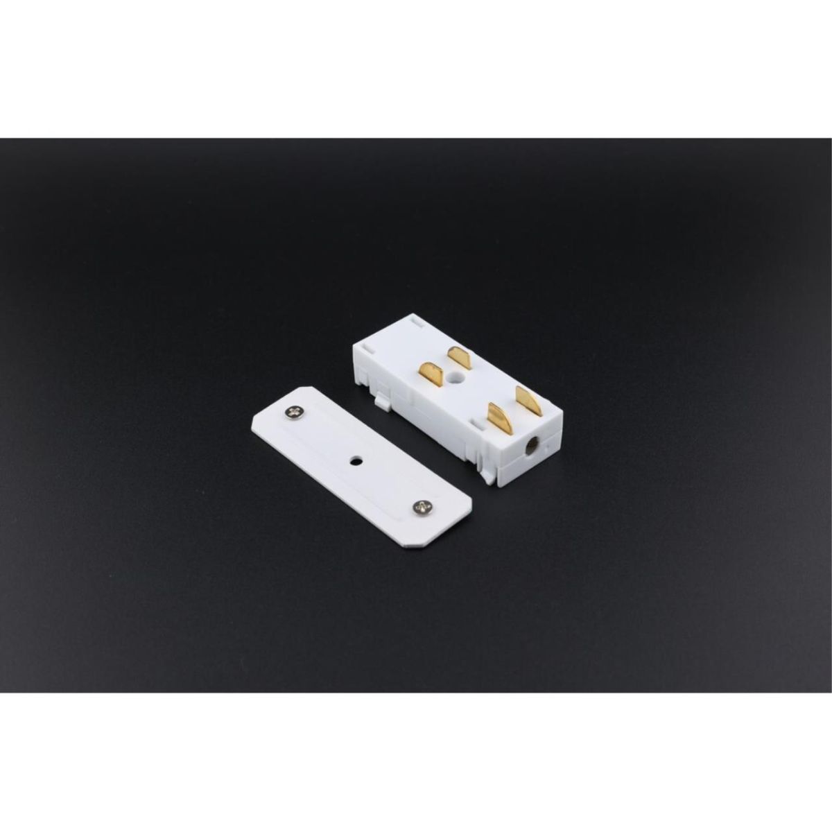 Коннектор питания прямой для магнитного шинопровода Aployt Magnetic track 220 APL.0280.10.01