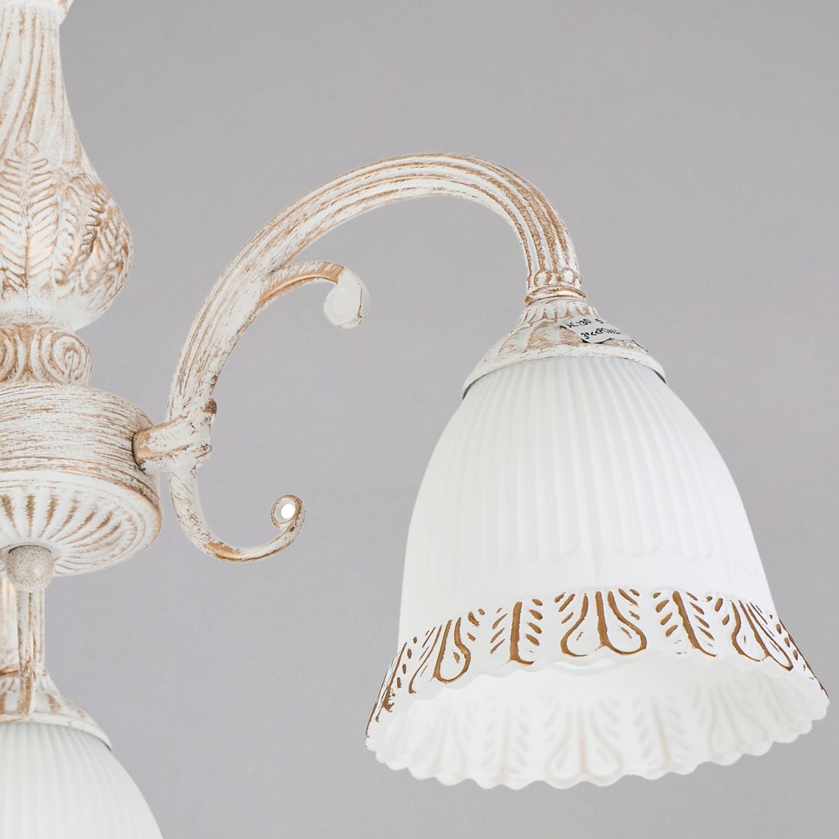 Потолочная люстра Reluce 00118-0.3-03