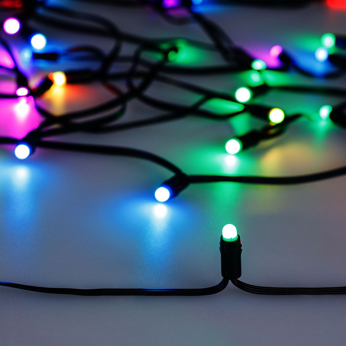 Светодиодная гирлянда Нить ArdecoledСмарт ARD-MOOD-CLASSIC-5000-BLACK-26LED RGBY-SPI (230V, 7.5W, Tuya Wi-Fi) (IP65) 049490