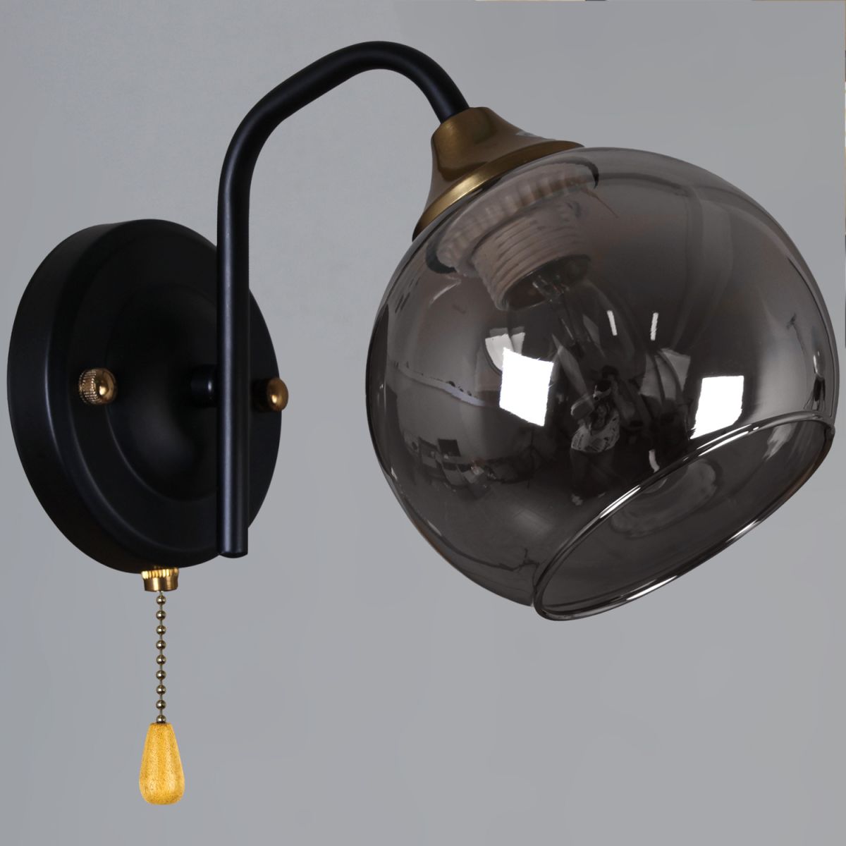 Современное бра в спальню в спальню Reluce 01070-0.2-01 BK+COP