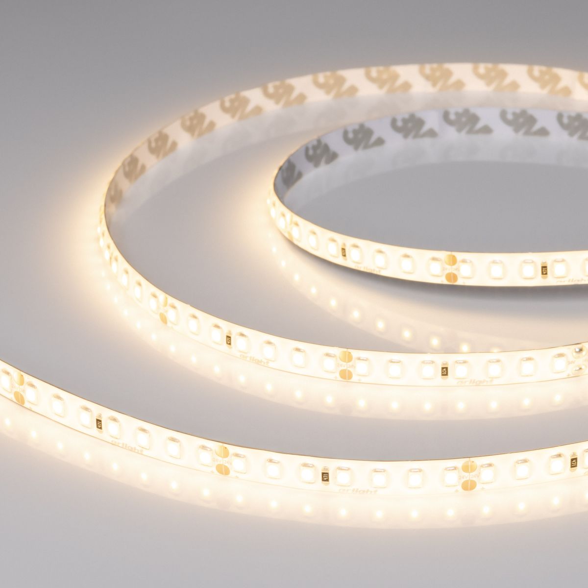Светодиодная лента герметичная Arlight ULW-SE-A140-8mm 24V Warm3000 (5 W/m, IP65, 5m) 057516(1)