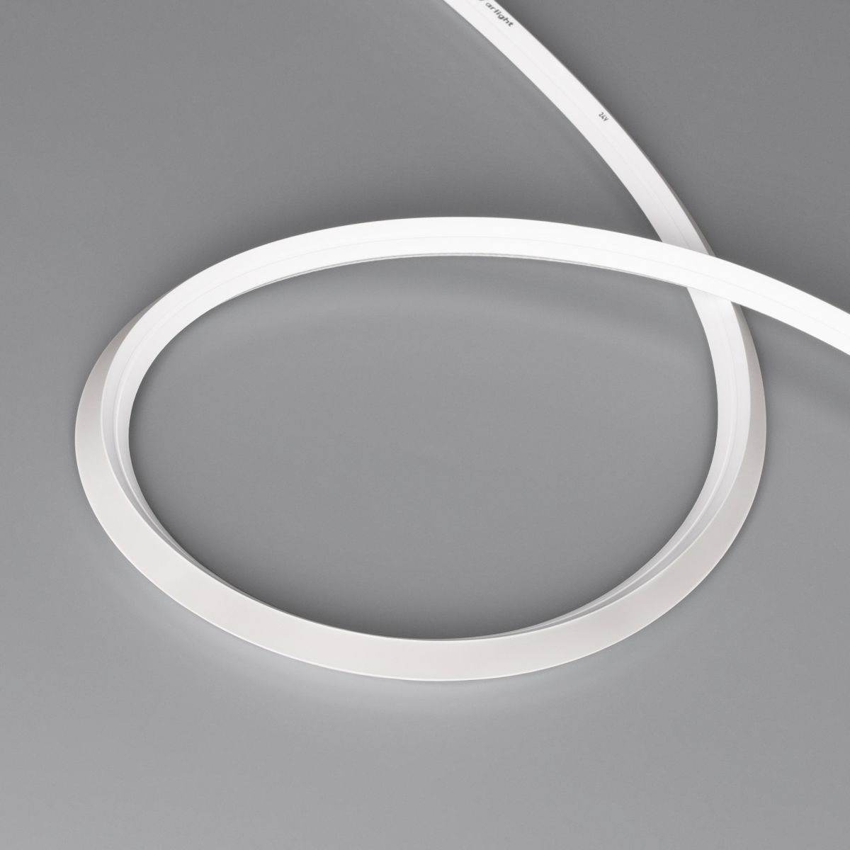 Светодиодная лента герметичная Arlight MOONLIGHT-3D-X544-10x10mm 24V Warm3000 (8 W/m, IP67, 5m, wire x1) (Вывод боковой) 055190