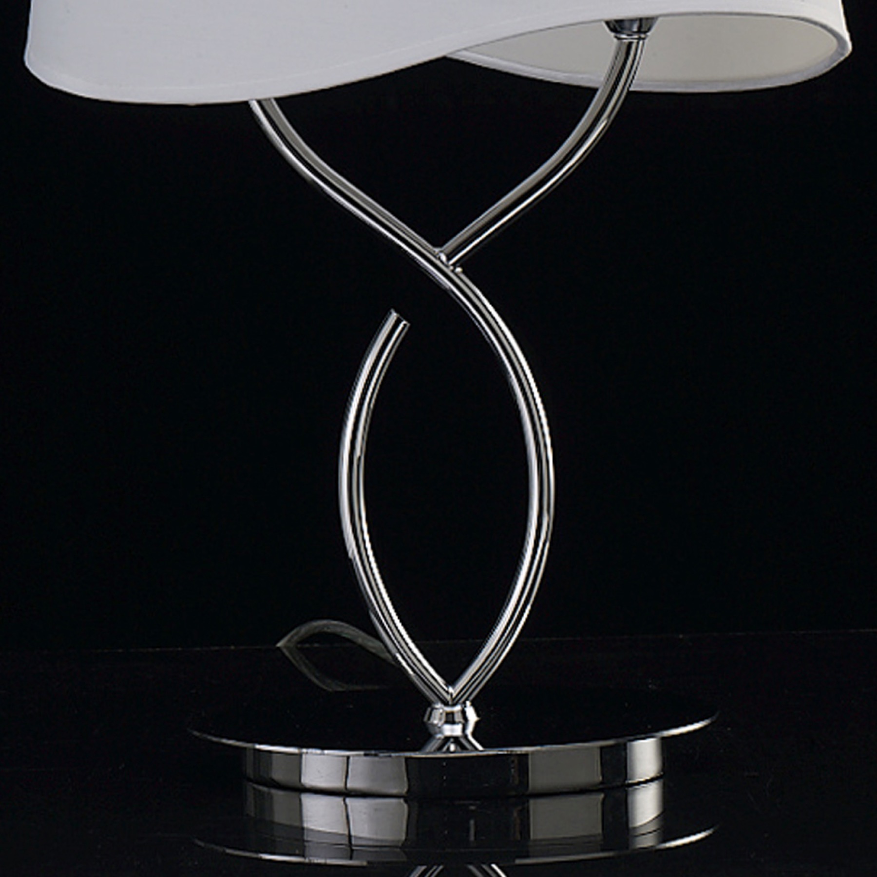 Настольная лампа Mantra Ninette Chrome 1906 в #REGION_NAME_DECLINE_PP#