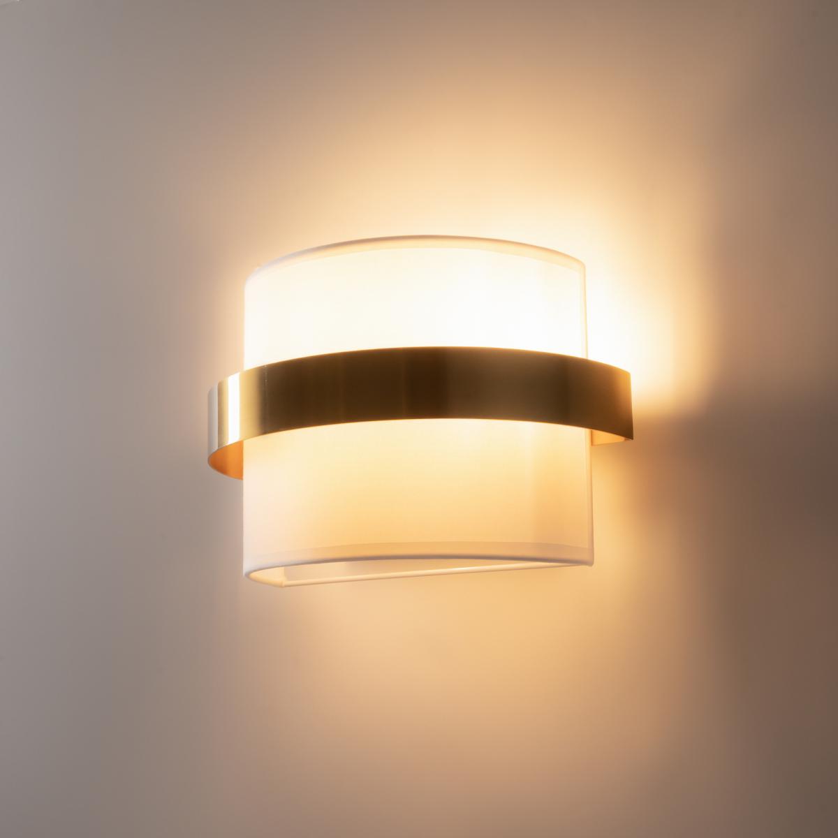 Настенный светильник Freya Bride FR5367WL-02BS