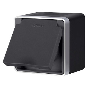 Розетка влагозащ. с зазем. с защит. крышкой и шторками Werkel Gallant (черный с серебром) W5071234 4690389164620 a051144