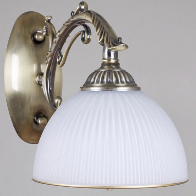 Бра Reluce 19018-02-01 2700₽