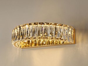 Настенный светильник Newport 8242/A gold