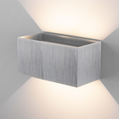 Уличный настенный светильник Elektrostandard Winner 35137W алюминий 4690389177798 a057137 7520₽