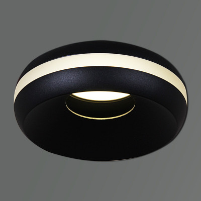 Точечный светильник Reluce 16074-95-001QR MR16 BK 370₽