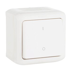 Выключатель одноклавишный двухполюсный Legrand Quteo 10A 250V IP44 белый 782309