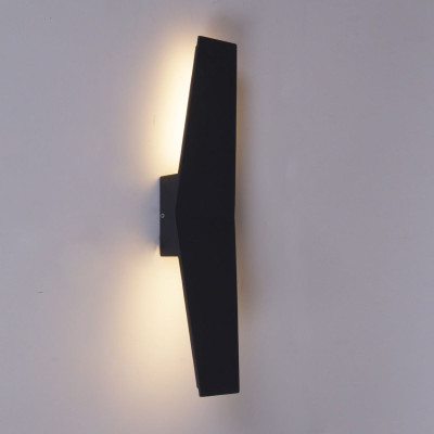 Уличный настенный светильник Reluce 86877-92-001JH LED26W GR 2200₽