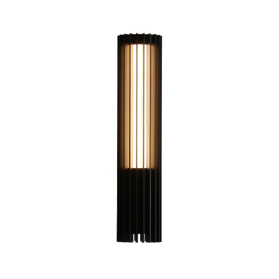 Уличный настенный светильник  Favourite Asador 4827-1W 22300₽